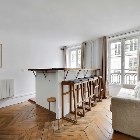 Charming - Mobility Lease